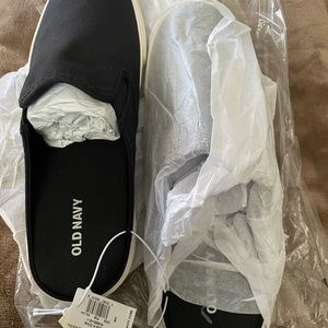 Old Navy Black Canvas Mule Sneakers. 8.5